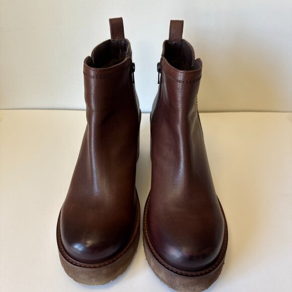 DIBA TRUE Comet Ride Boots Womens Sz 10 Brown Leather Wedge Ankle Chelsea - Picture 2 of 16